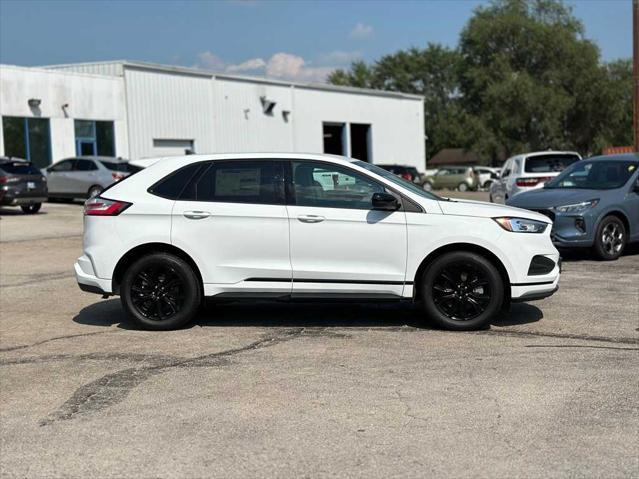 new 2024 Ford Edge car, priced at $30,074