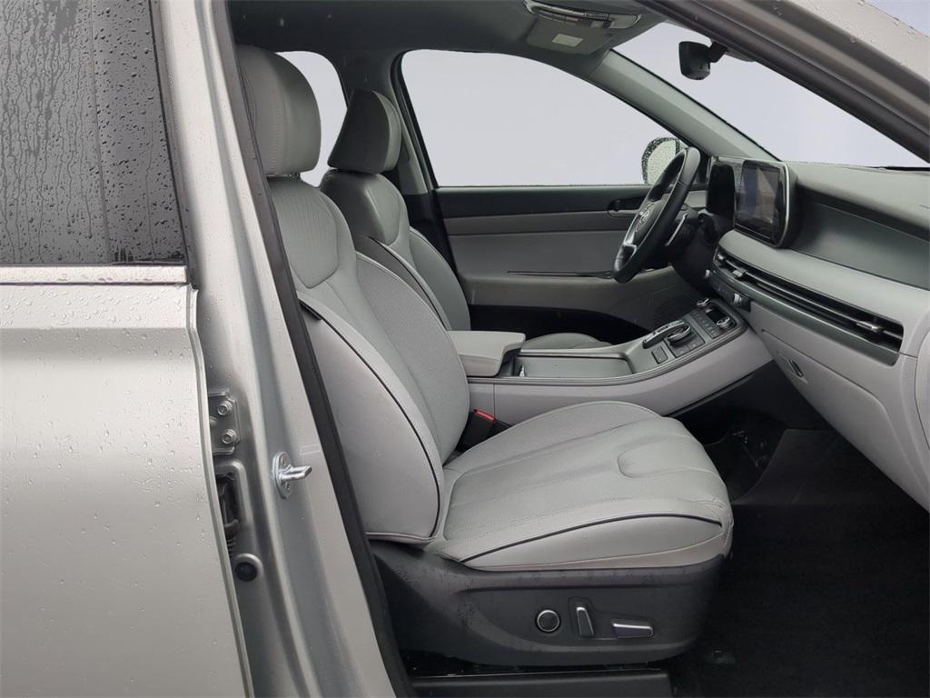used 2023 Hyundai Palisade car, priced at $32,181