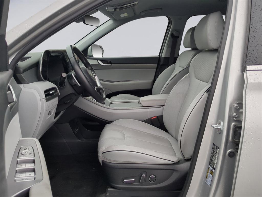 used 2023 Hyundai Palisade car, priced at $32,181