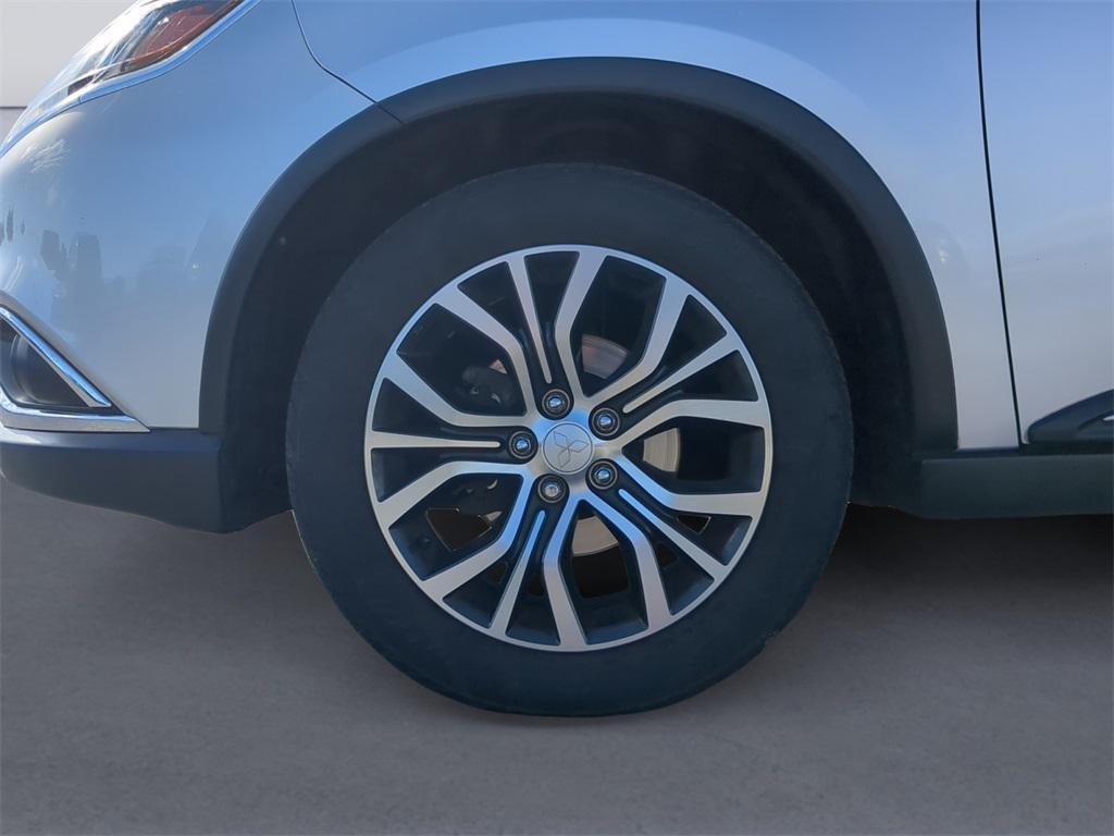 used 2018 Mitsubishi Outlander car, priced at $15,481