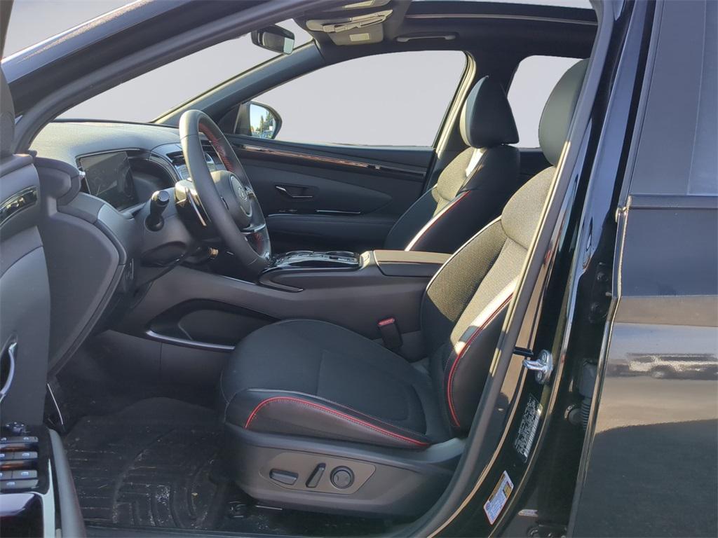 used 2024 Hyundai TUCSON Hybrid car, priced at $29,981