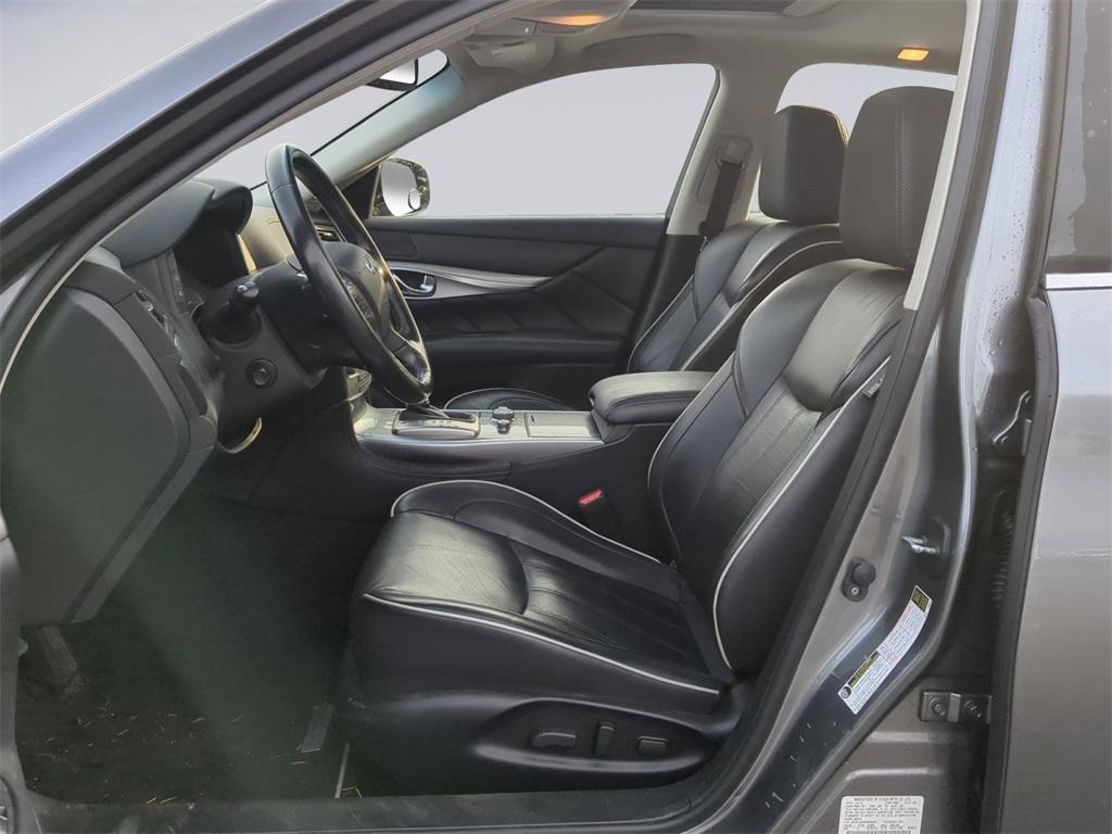 used 2019 INFINITI Q70 car, priced at $23,681