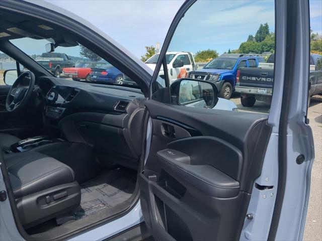 used 2022 Honda Passport car, priced at $35,281