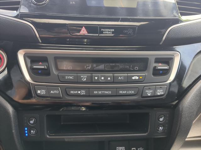 used 2022 Honda Passport car, priced at $35,281