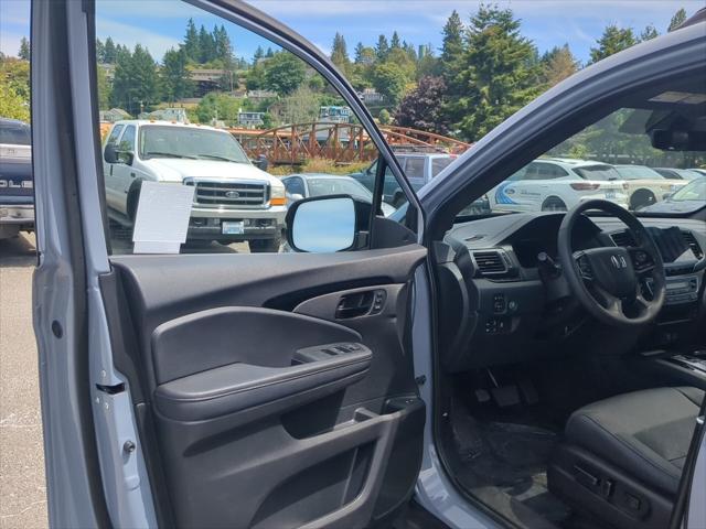used 2022 Honda Passport car, priced at $35,281