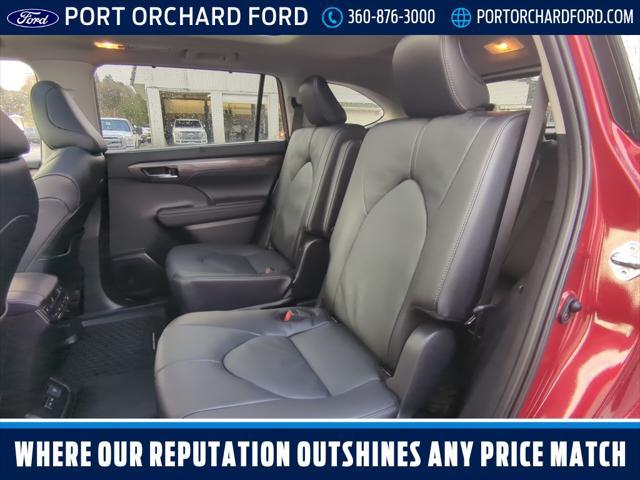 used 2024 Toyota Highlander car, priced at $52,981