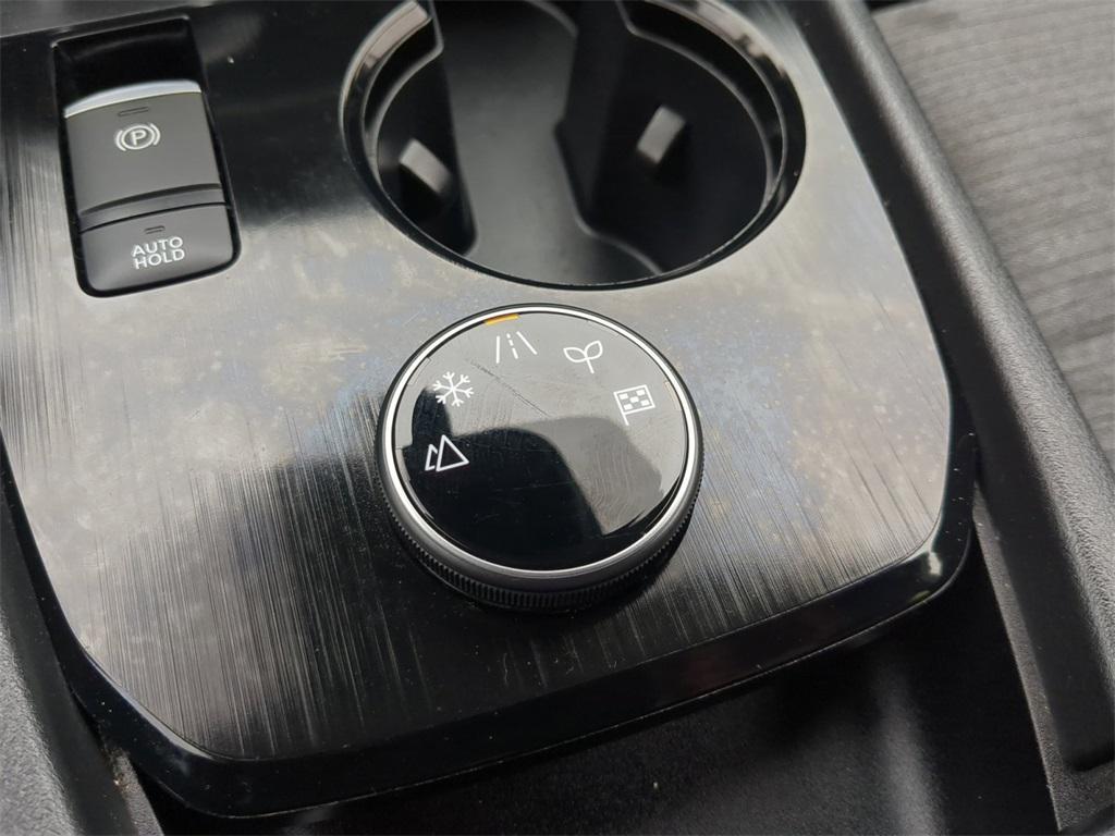 used 2023 Nissan Rogue car, priced at $21,281