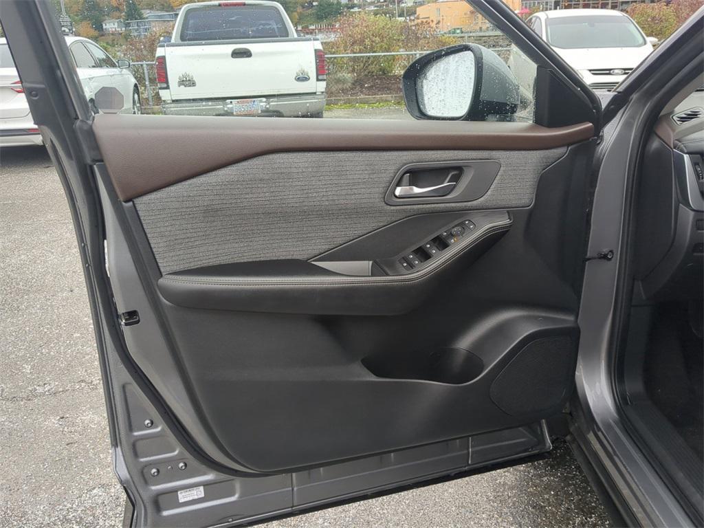 used 2023 Nissan Rogue car, priced at $21,281