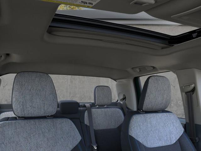 new 2025 Ford Maverick car, priced at $33,774
