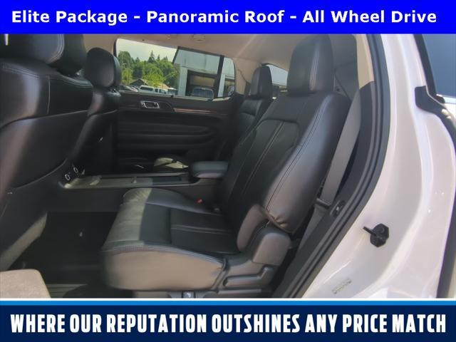 used 2013 Lincoln MKT car, priced at $10,281