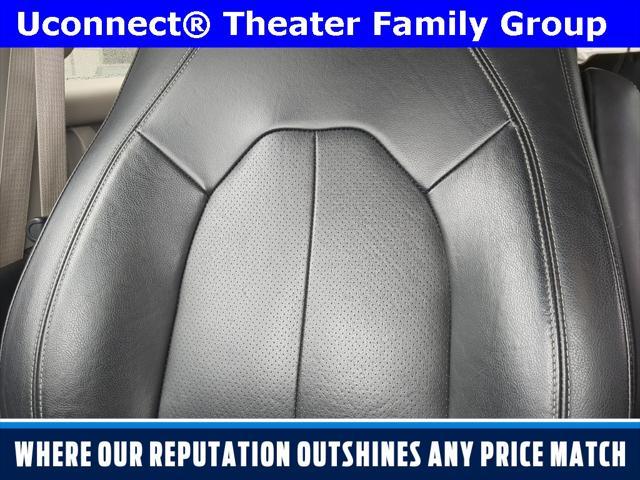 used 2022 Chrysler Pacifica Hybrid car, priced at $26,181