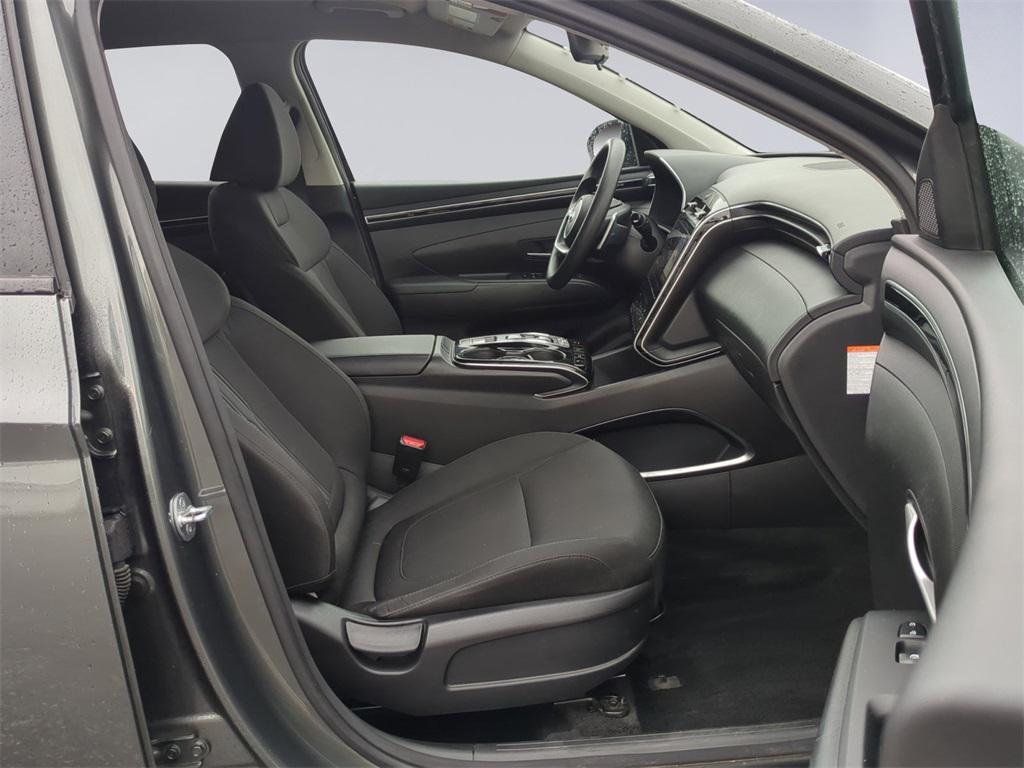 used 2024 Hyundai TUCSON Hybrid car, priced at $25,981