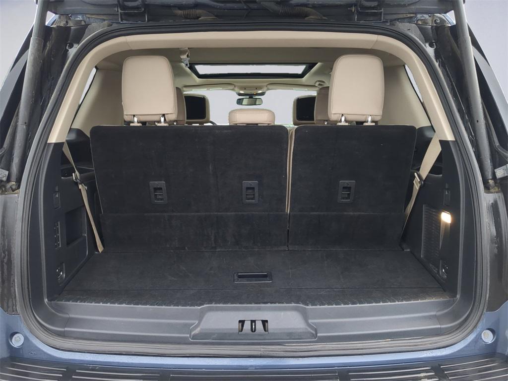 used 2023 Ford Expedition car, priced at $50,481