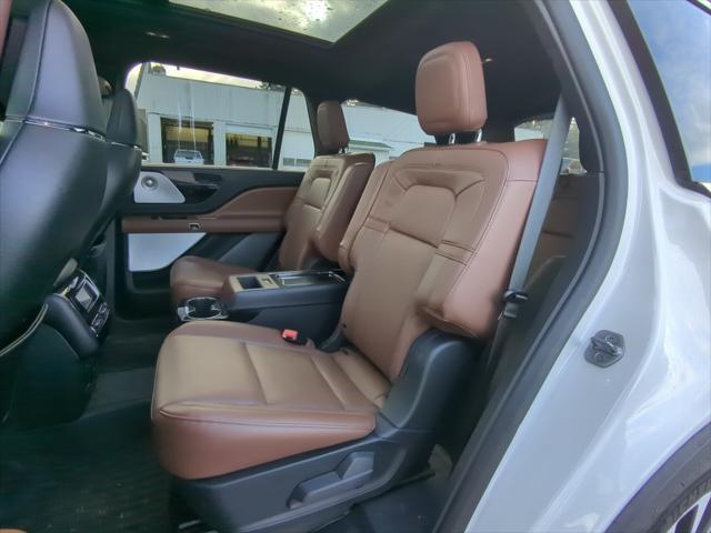 used 2023 Lincoln Aviator car, priced at $52,981