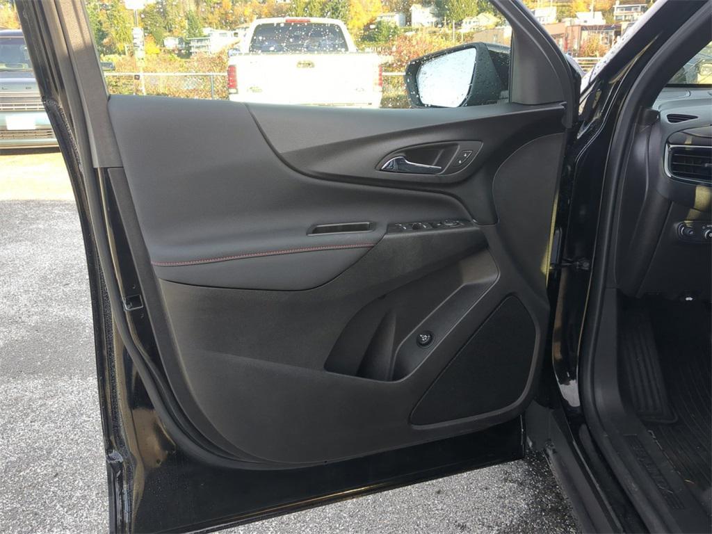 used 2024 Chevrolet Equinox car, priced at $26,581