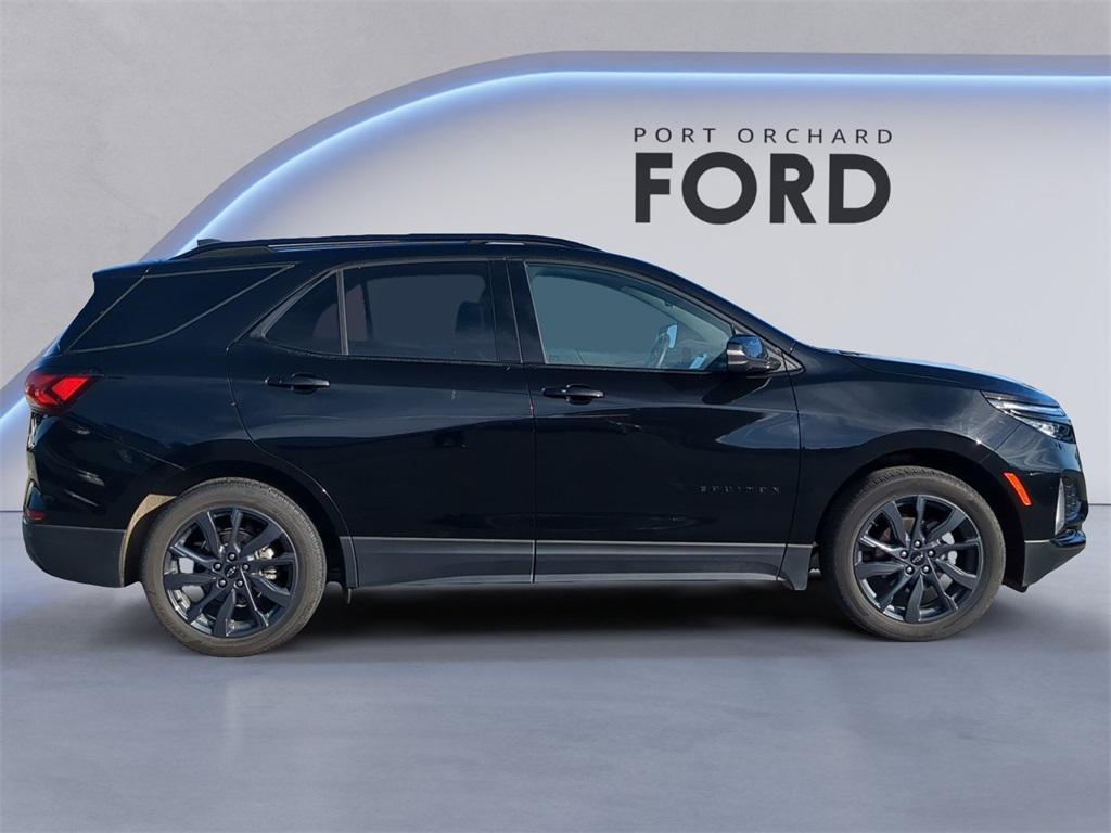 used 2024 Chevrolet Equinox car, priced at $26,581