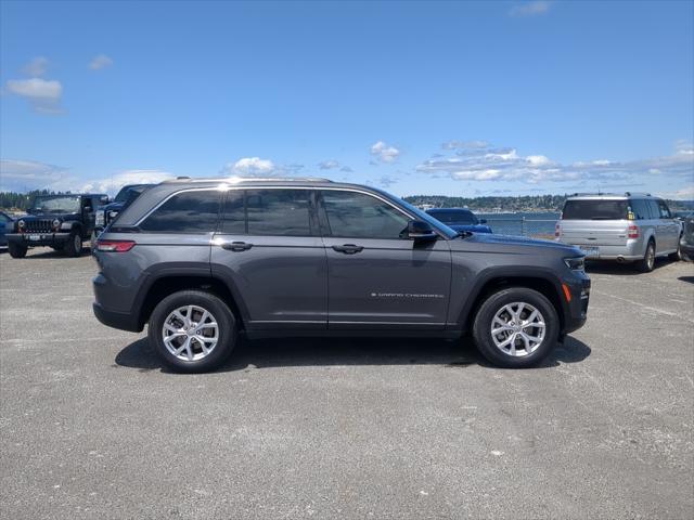 used 2022 Jeep Grand Cherokee car, priced at $32,881
