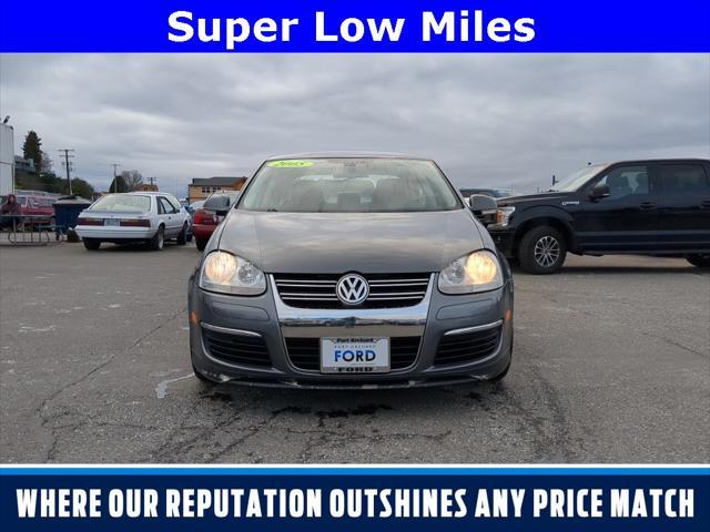 used 2005 Volkswagen Jetta car, priced at $5,681