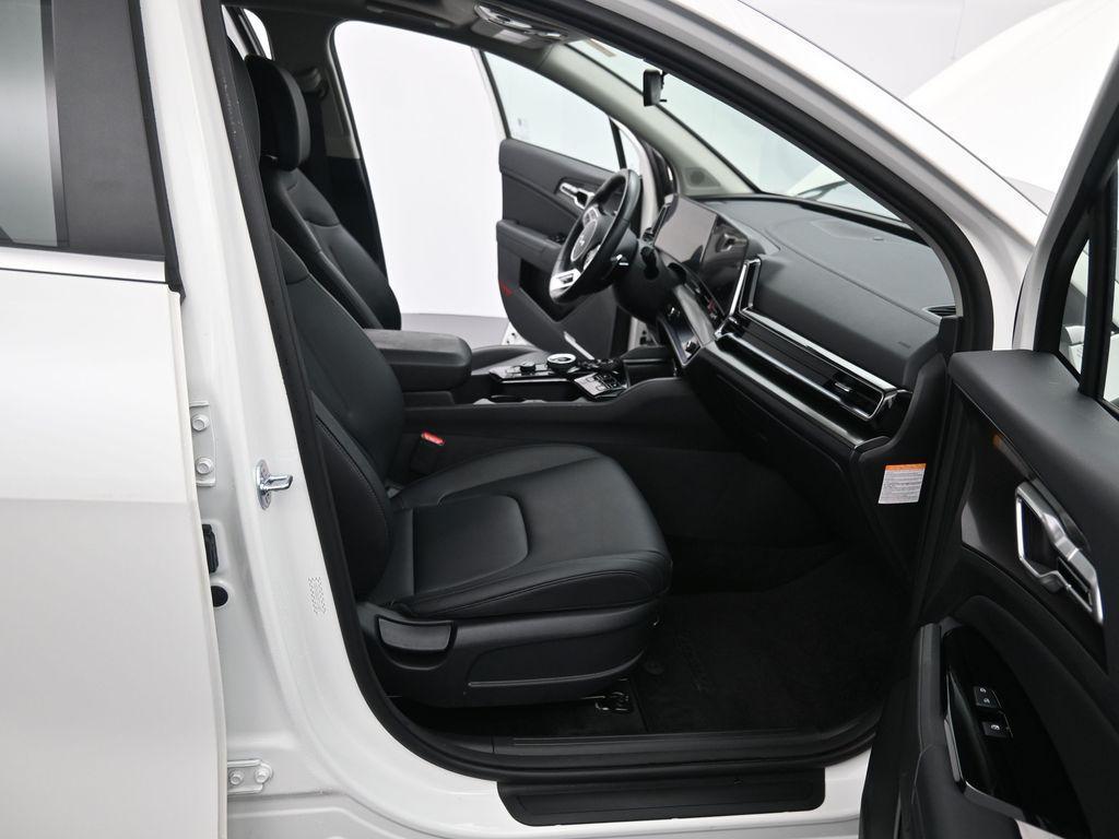 used 2024 Kia Sportage Hybrid car, priced at $25,214
