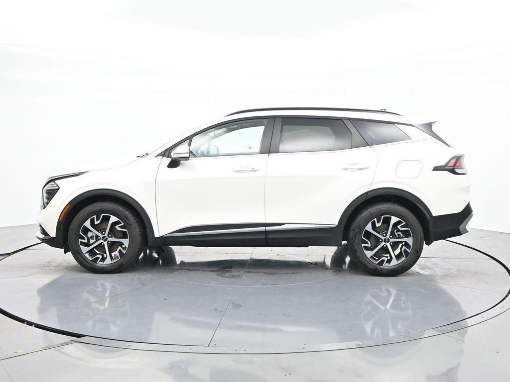 used 2024 Kia Sportage Hybrid car, priced at $25,214