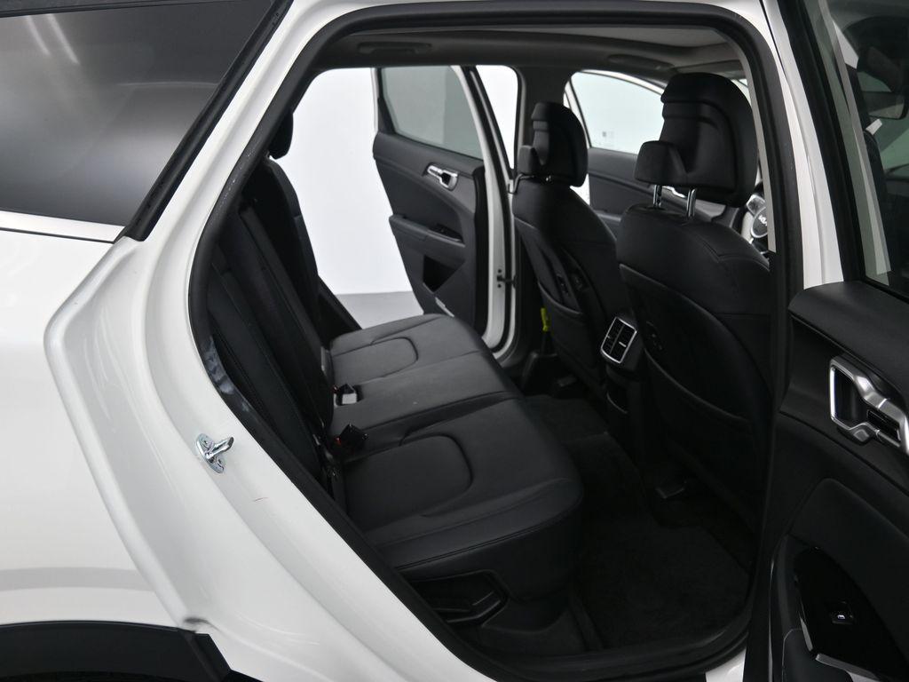 used 2024 Kia Sportage Hybrid car, priced at $25,214