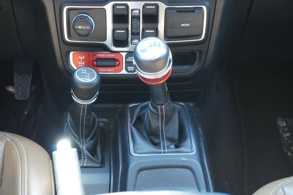 used 2021 Jeep Gladiator car, priced at $31,888