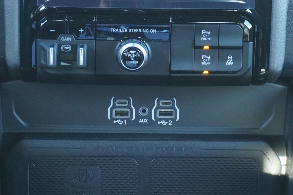new 2025 Ram 1500 car, priced at $59,250