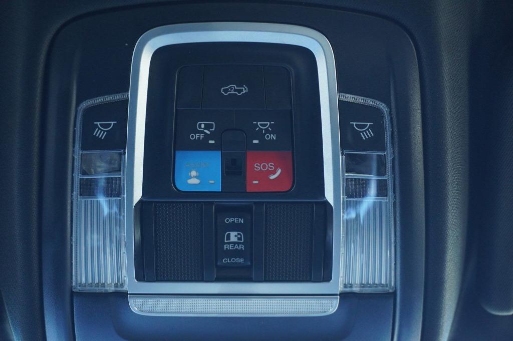new 2025 Ram 1500 car, priced at $59,250