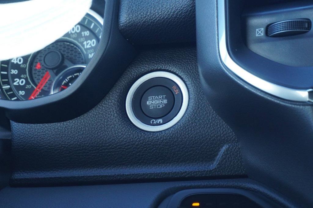 new 2025 Ram 1500 car, priced at $59,250