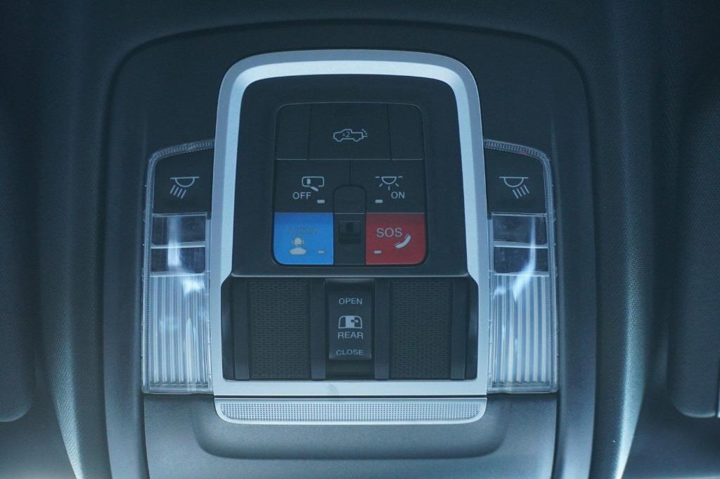 new 2025 Ram 1500 car, priced at $59,250