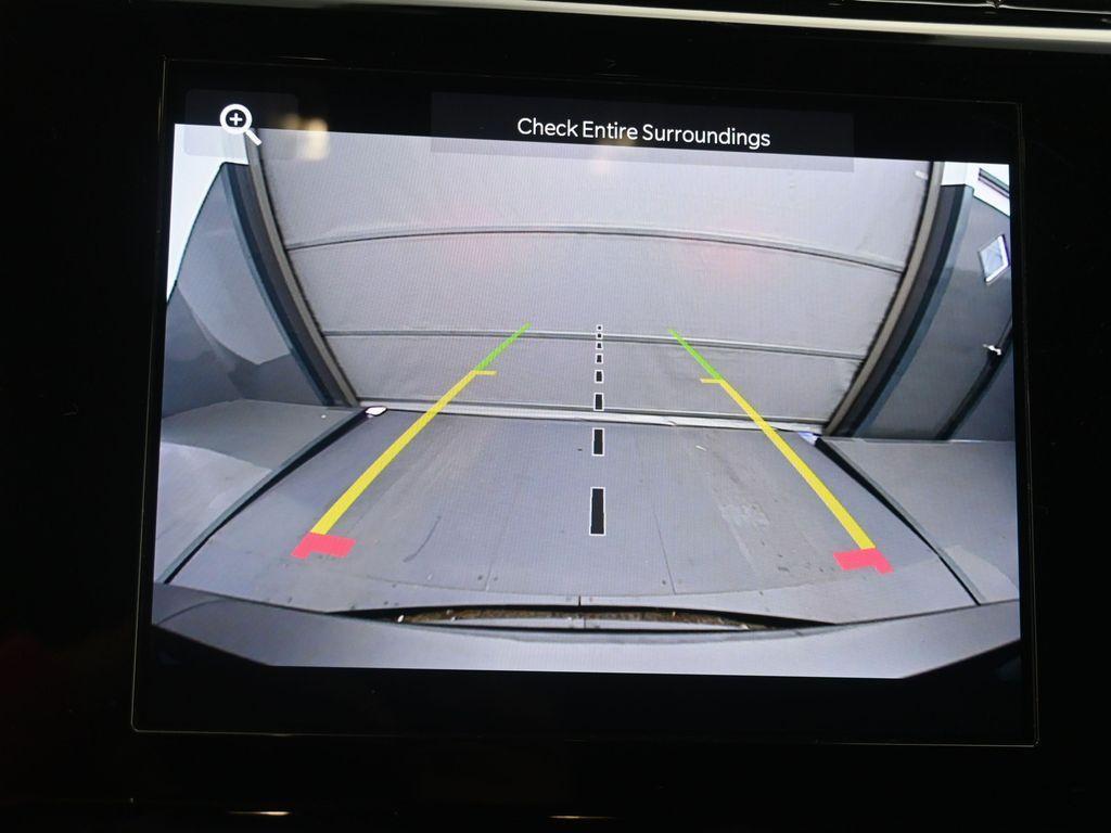 used 2023 Jeep Grand Cherokee L car, priced at $26,879