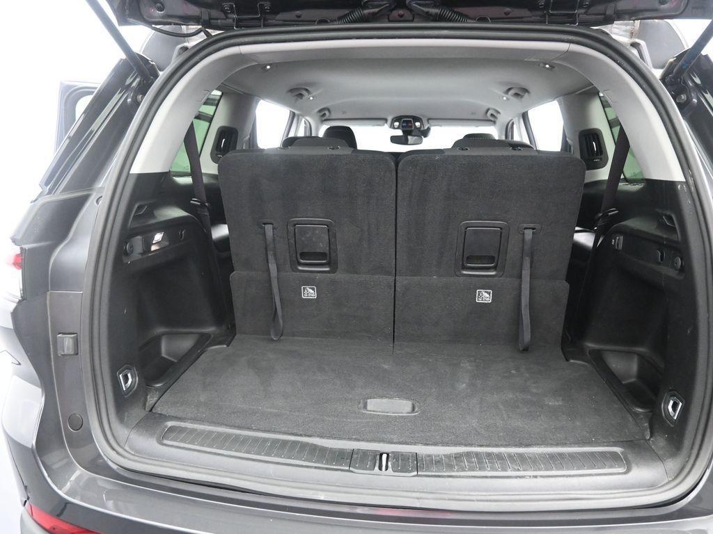 used 2023 Jeep Grand Cherokee L car, priced at $26,879