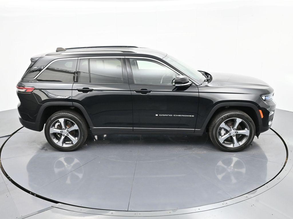 used 2023 Jeep Grand Cherokee car, priced at $31,362