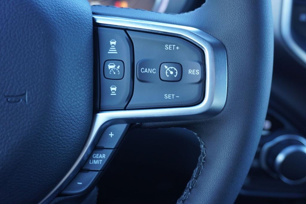 new 2025 Ram 1500 car