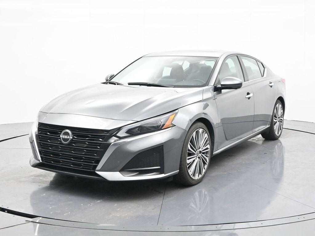 used 2023 Nissan Altima car, priced at $19,695