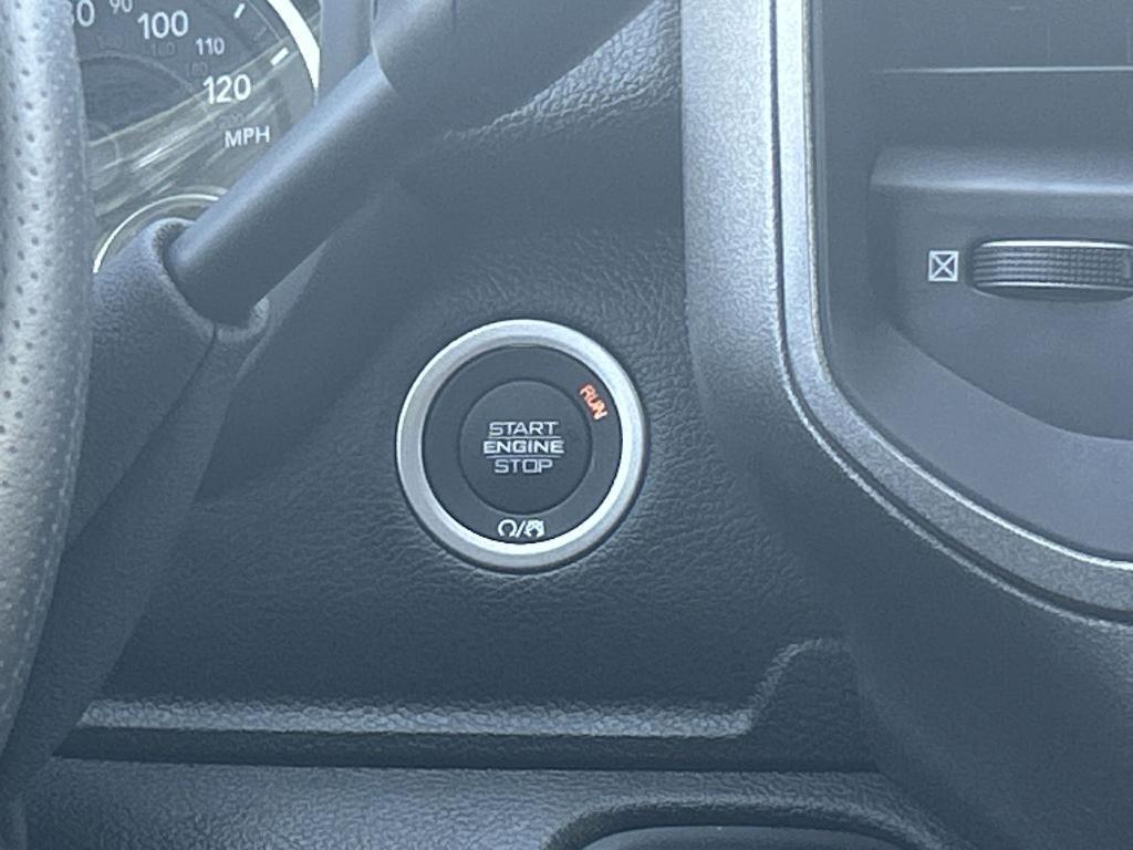 new 2025 Ram 2500 car