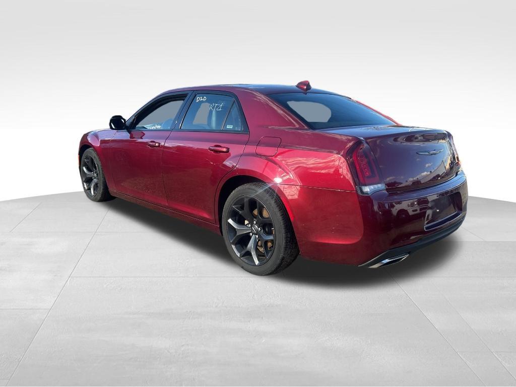 used 2022 Chrysler 300 car, priced at $23,335