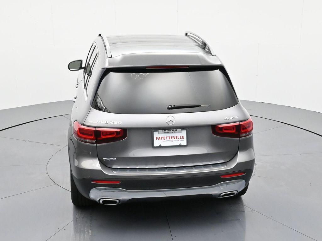 used 2021 Mercedes-Benz GLB 250 car, priced at $26,725