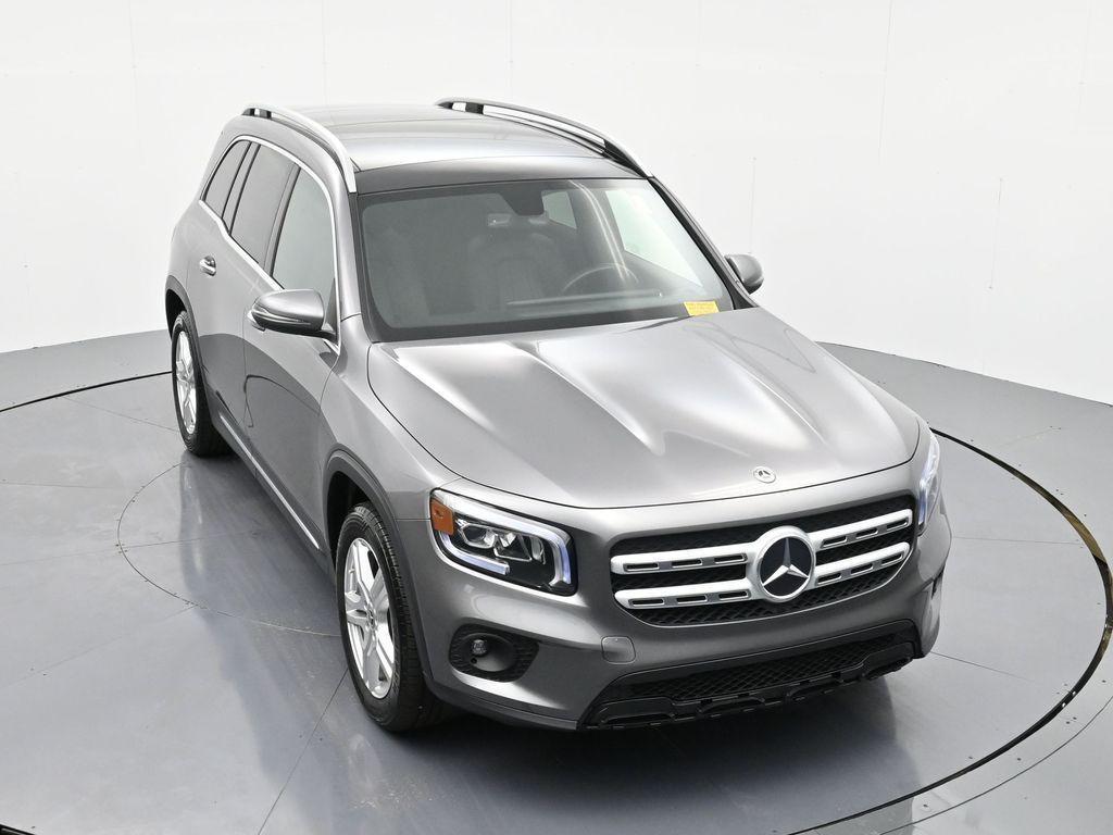 used 2021 Mercedes-Benz GLB 250 car, priced at $26,725