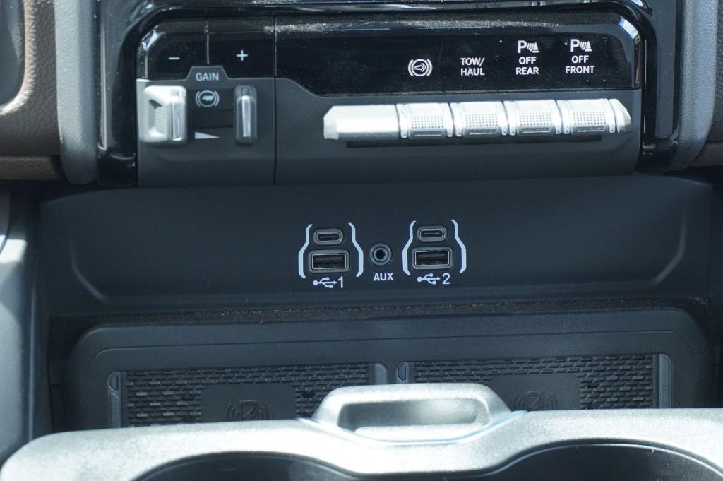 new 2025 Ram 2500 car