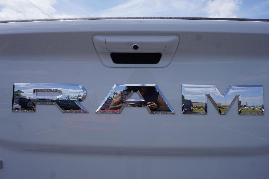 new 2025 Ram 2500 car