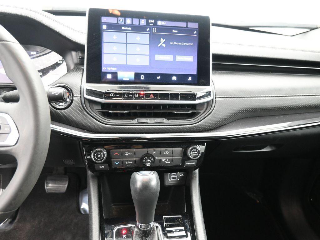 used 2022 Jeep Compass car, priced at $21,213