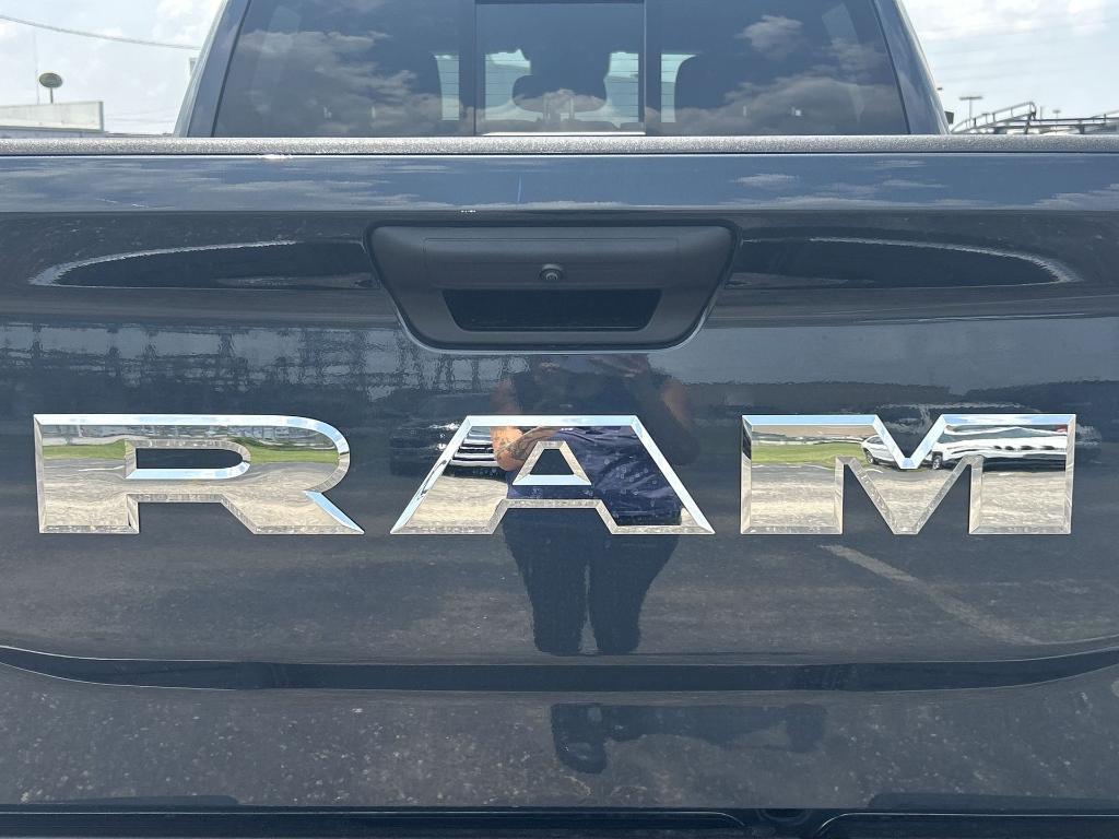 new 2025 Ram 2500 car