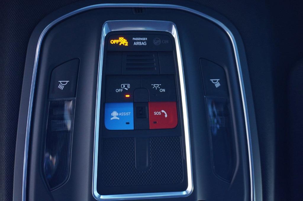 new 2025 Dodge Charger Daytona car
