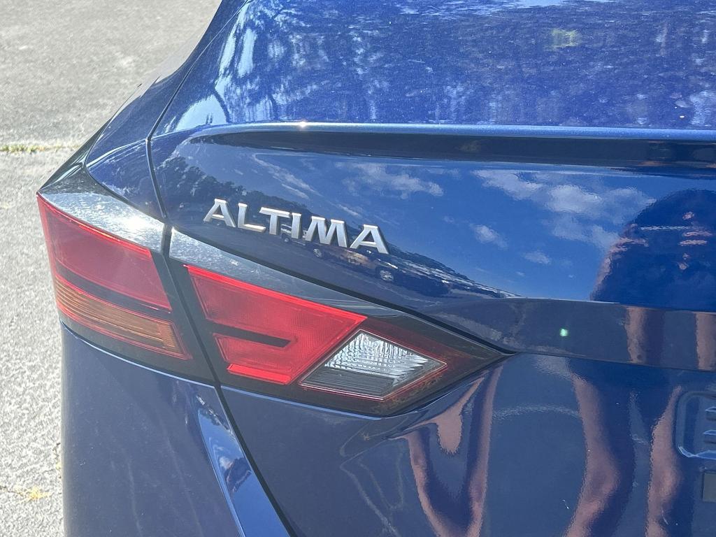 used 2023 Nissan Altima car, priced at $16,927
