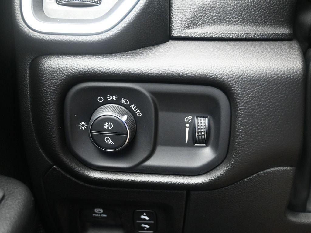 used 2022 Ram 1500 car, priced at $30,787