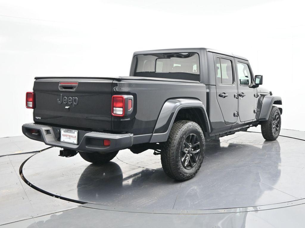 used 2022 Jeep Gladiator car, priced at $31,987