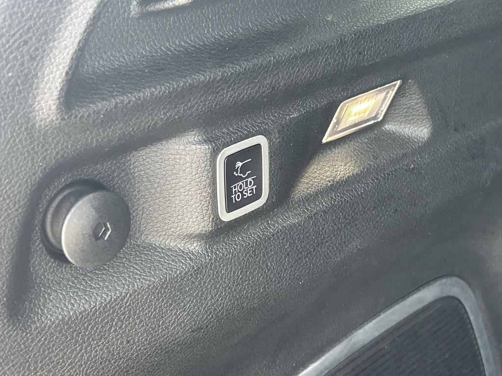 used 2023 Jeep Grand Cherokee L car, priced at $27,543