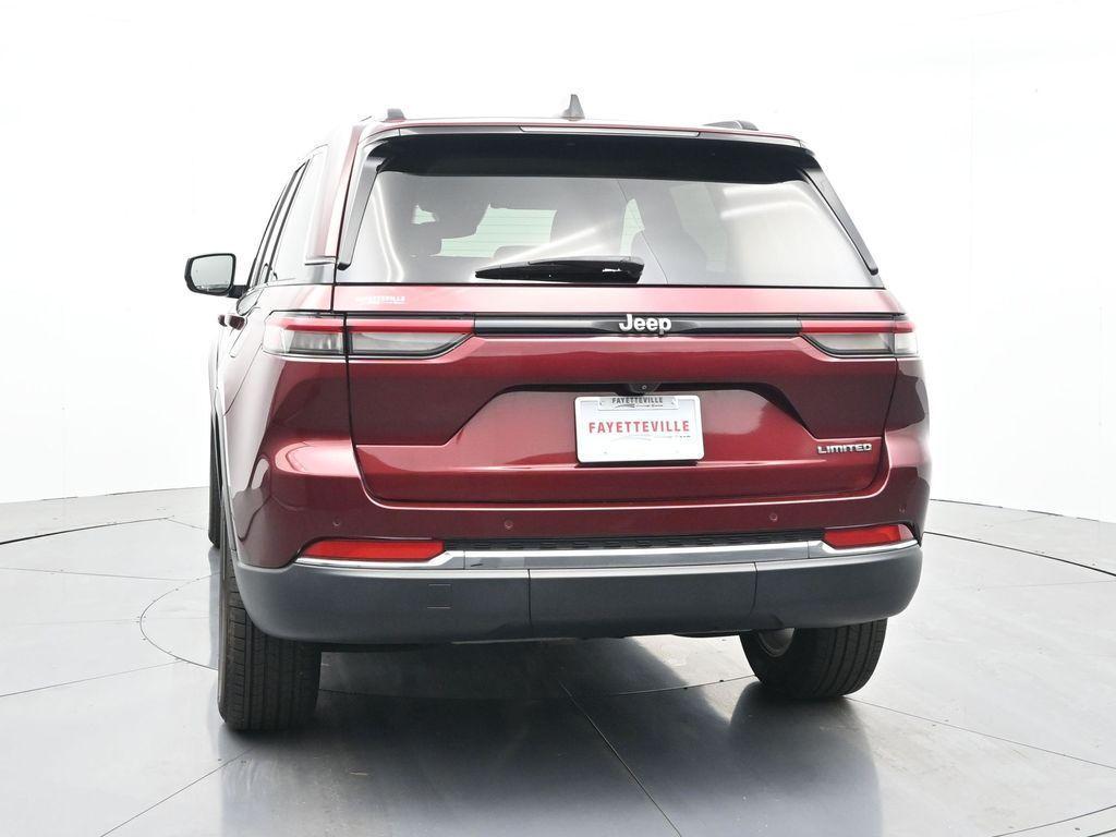 used 2022 Jeep Grand Cherokee car, priced at $26,071