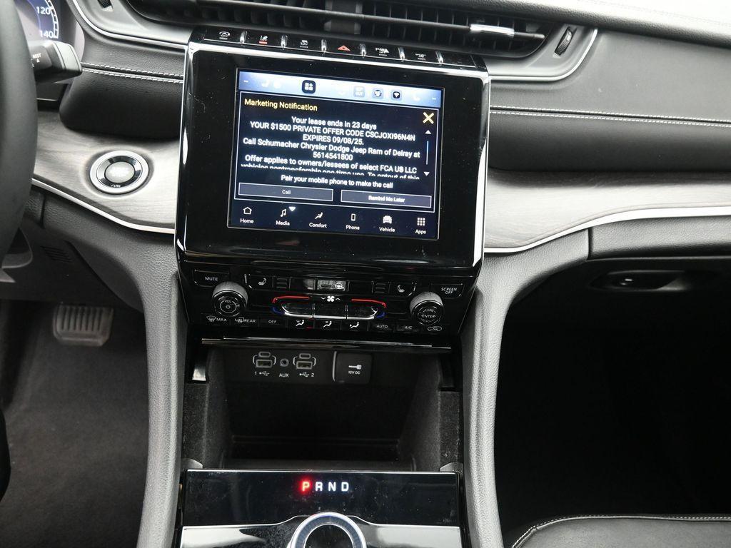 used 2022 Jeep Grand Cherokee car, priced at $26,071